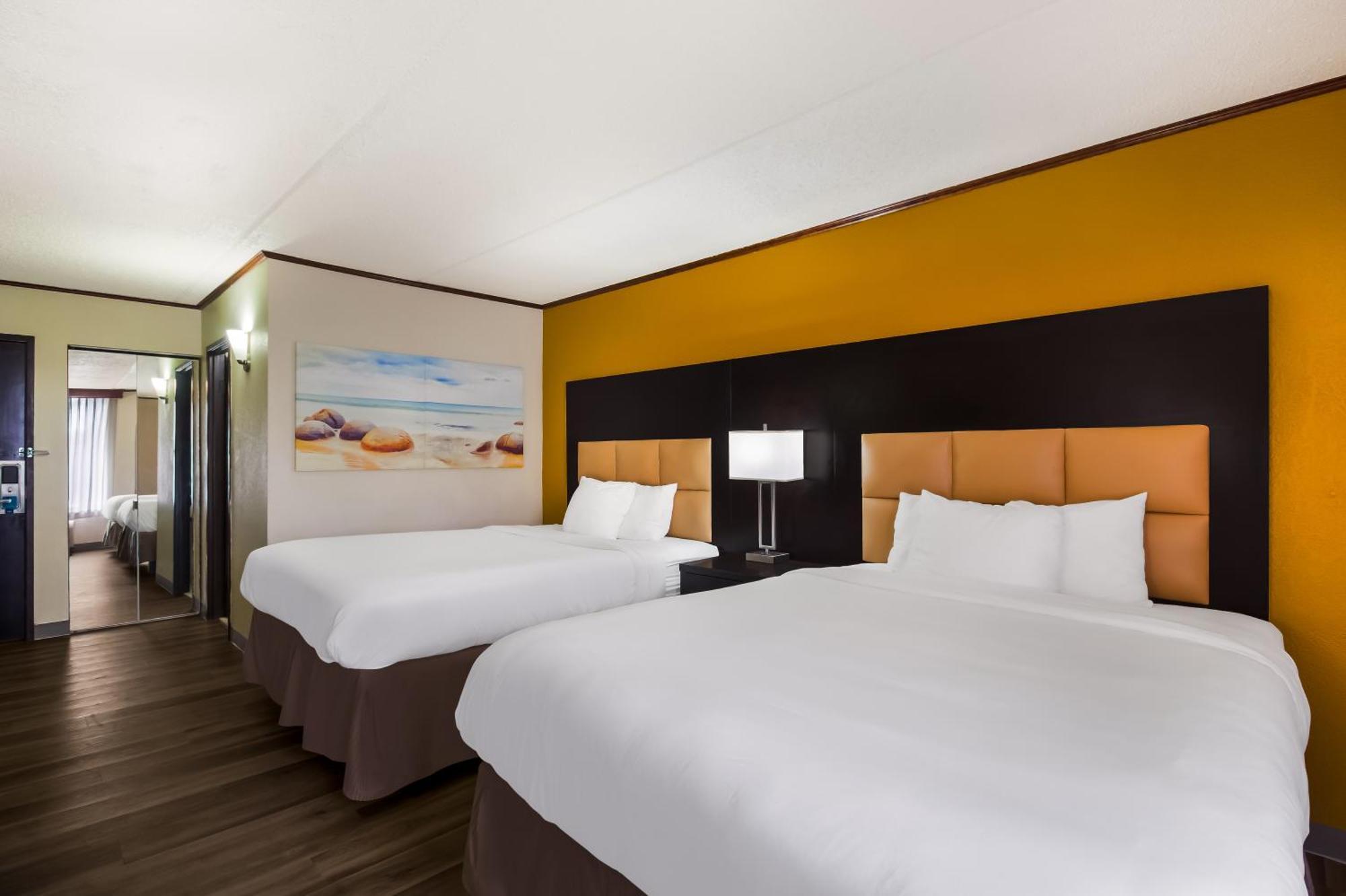 Hotel Clarion Pointe à Lake Jackson Extérieur photo