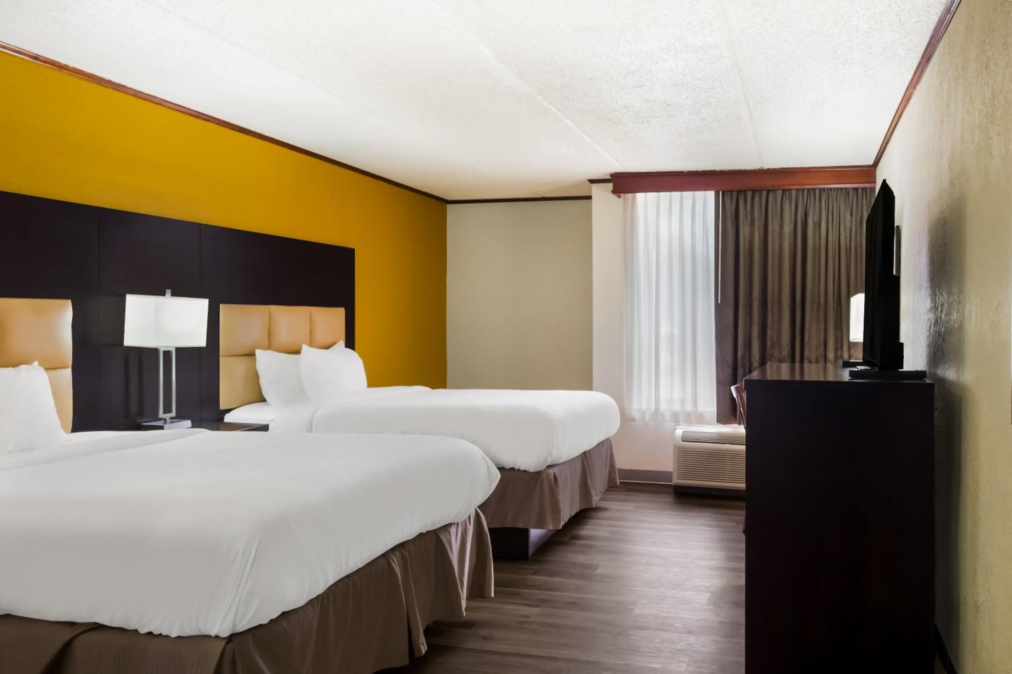 Hotel Clarion Pointe à Lake Jackson Extérieur photo